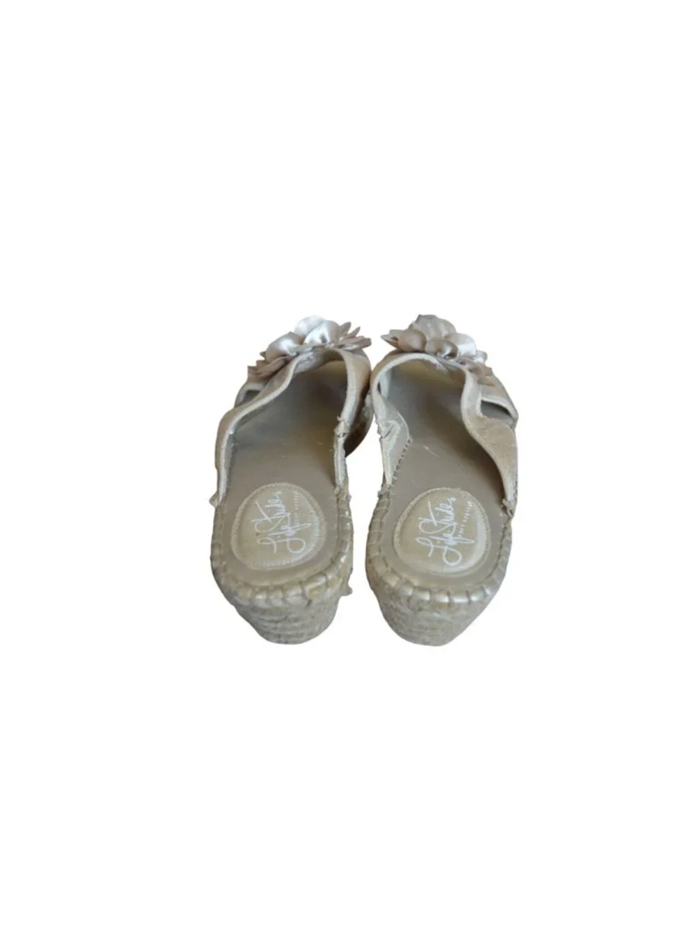 Life Stride Beige Espadrilles Flower Bloom Sandals Women's Size 8.5W Boho Summer